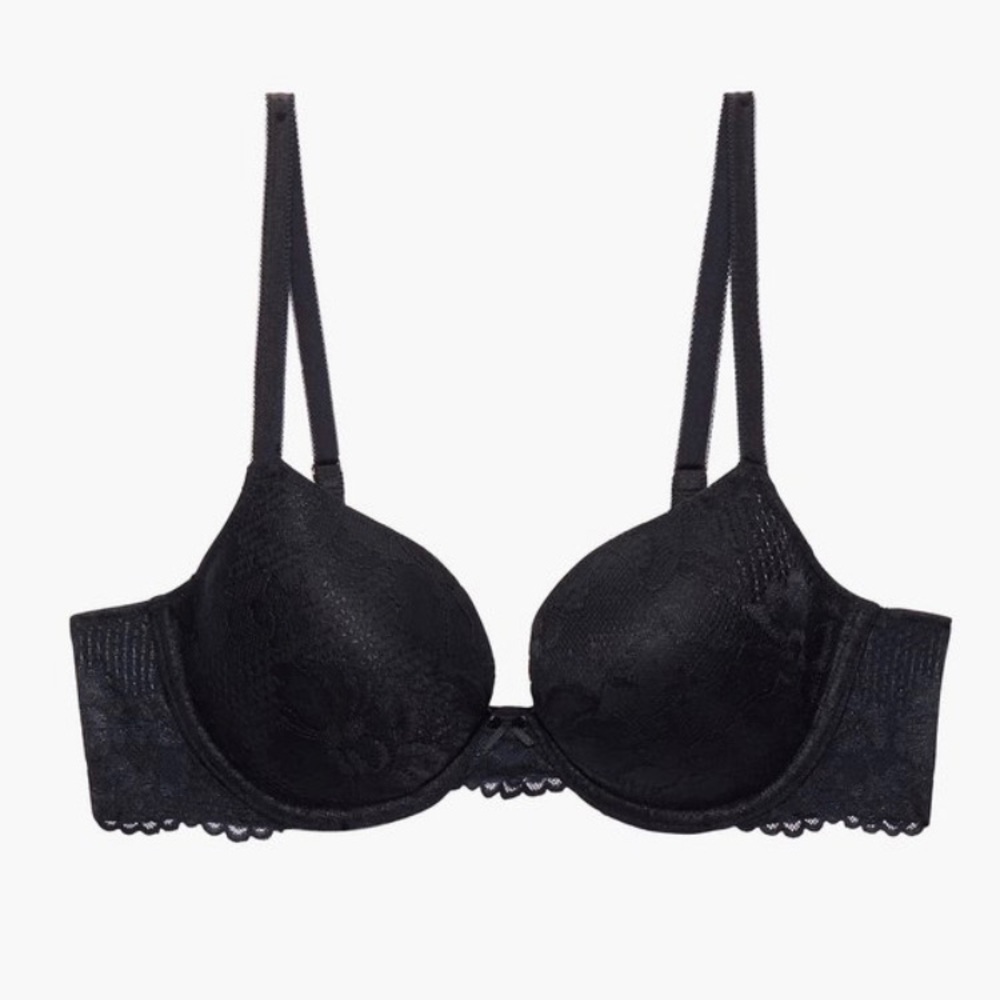 Savage X Fenty 	ALLOVER LACE T-SHIRT BRA